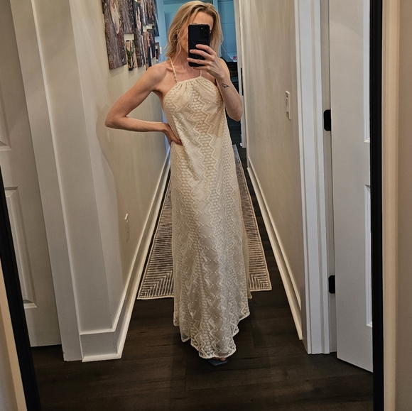 Everleigh Cream Lace Maxi Dress - Picture 7 of 16